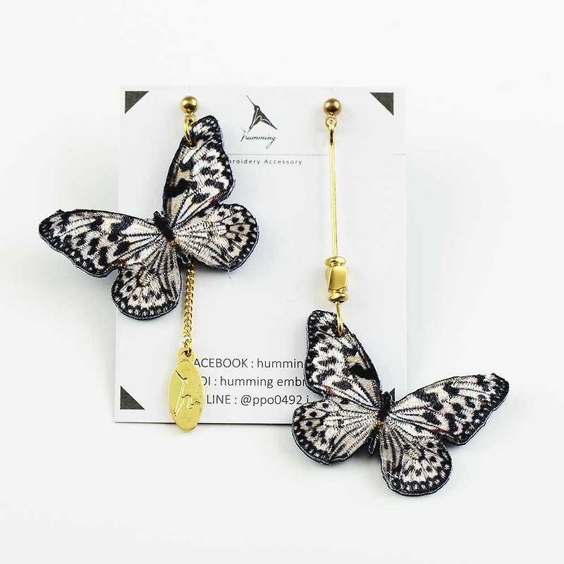 humming- Idea leuconoe clara /Butterfly/Embroidery - Earrings & Clip-ons - Thread Blue