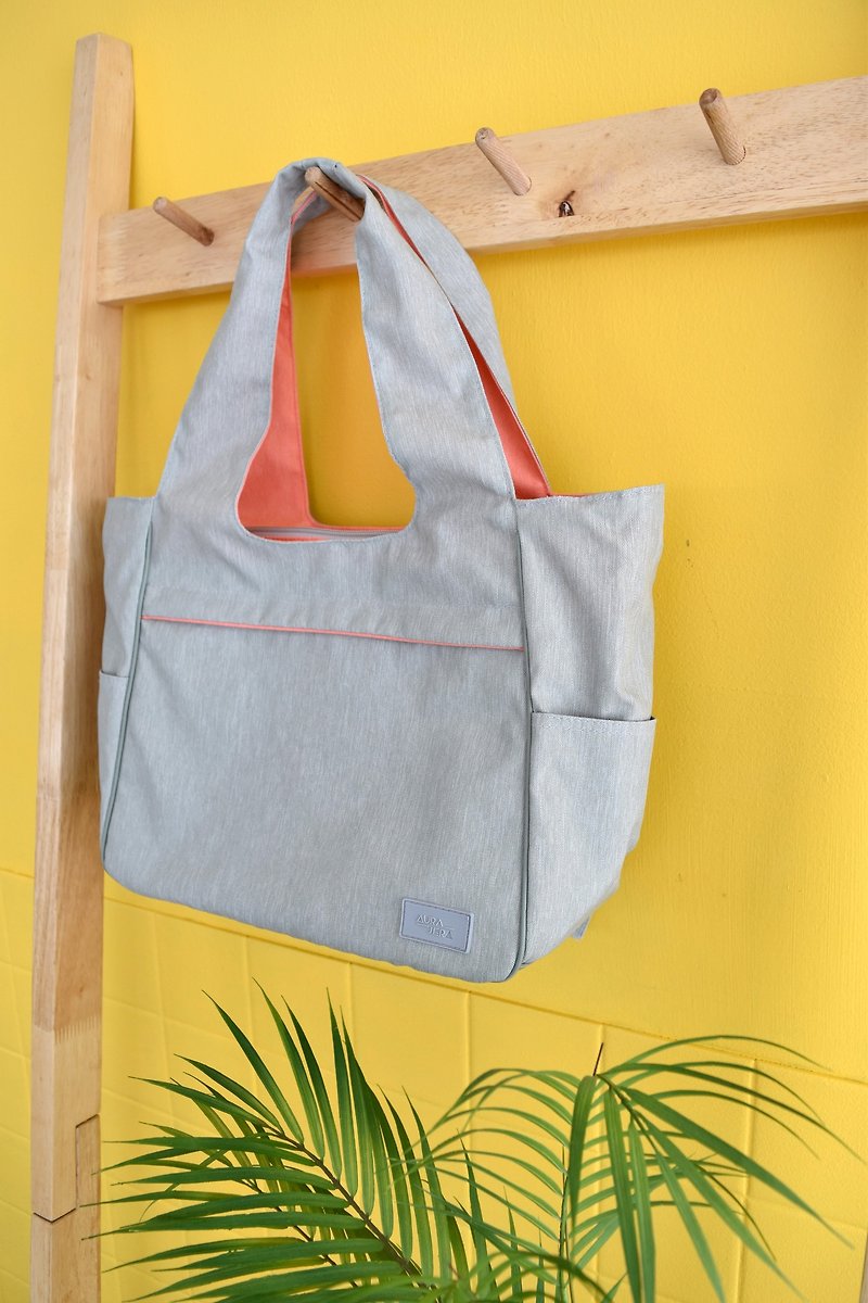 peach shoulder bag,sports bag,gym bag - กระเป๋าแมสเซนเจอร์ - เส้นใยสังเคราะห์ สึชมพู