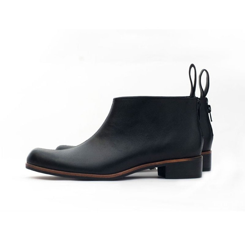 NOUR Isola boot - Timeless Black - Women's Booties - Genuine Leather Black