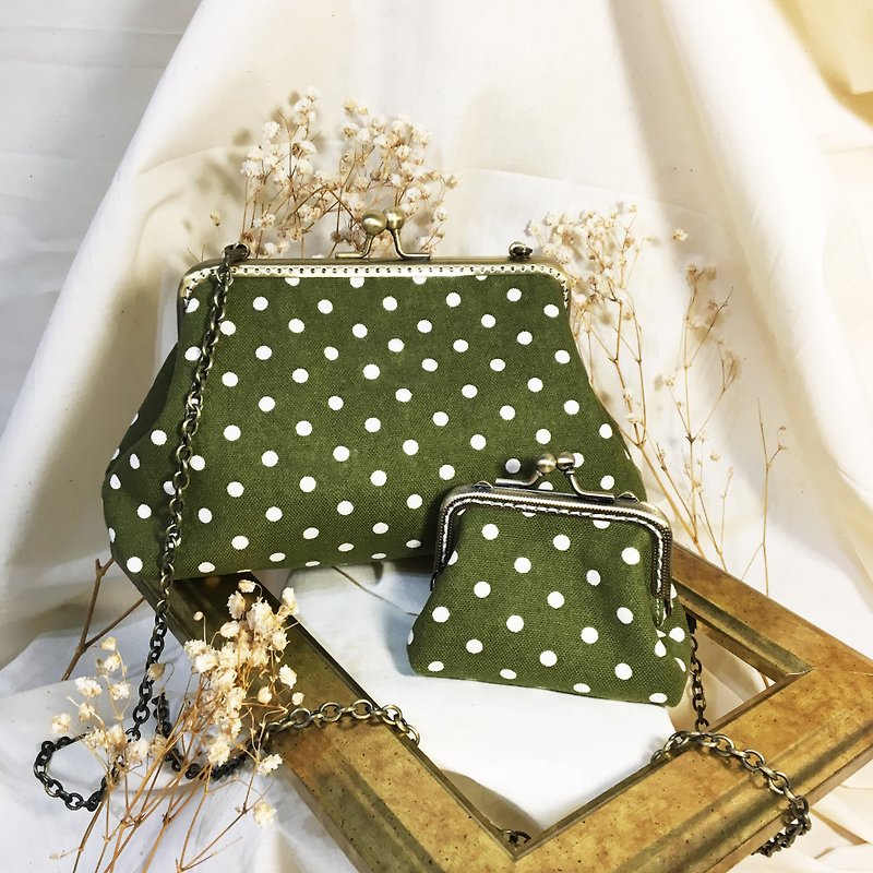 Parent-child welfare bags - hand-made bronze mouth gold purse pack Japanese green wind green point - กระเป๋าสตางค์ - ผ้าฝ้าย/ผ้าลินิน สีเขียว