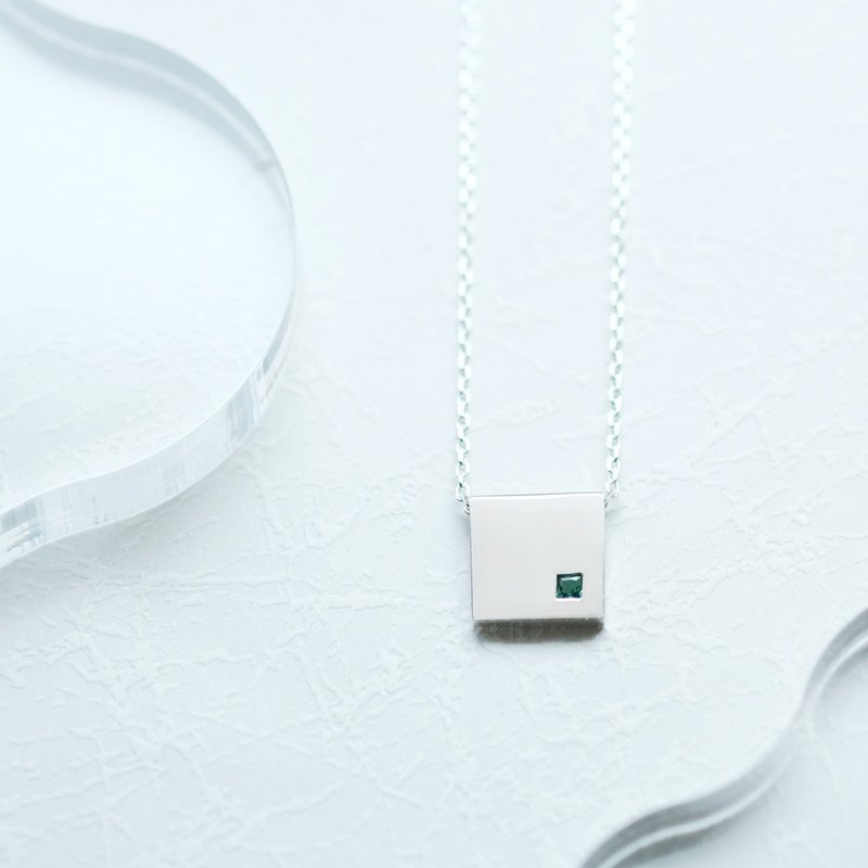 Emerald Minimal Square Necklace Silver 925 - Necklaces - Other Metals Green