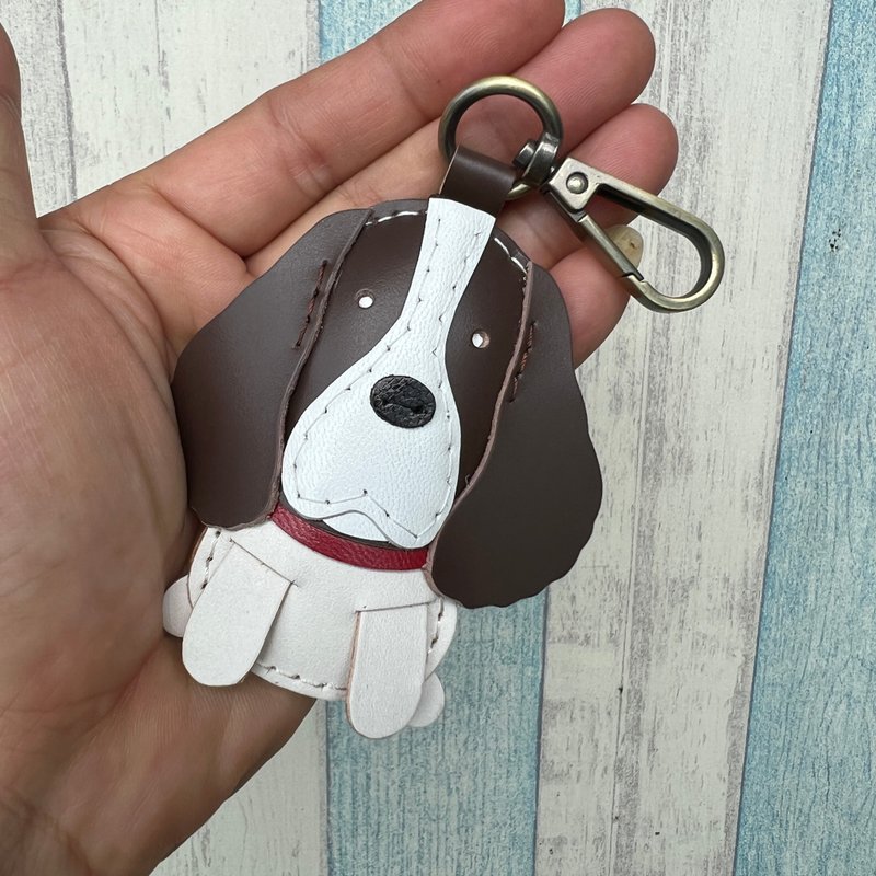 深咖啡/白色 英國史賓格獵犬 純手工縫製 皮革 鑰匙扣 小尺寸 - 鑰匙圈/鑰匙包 - 真皮 咖啡色