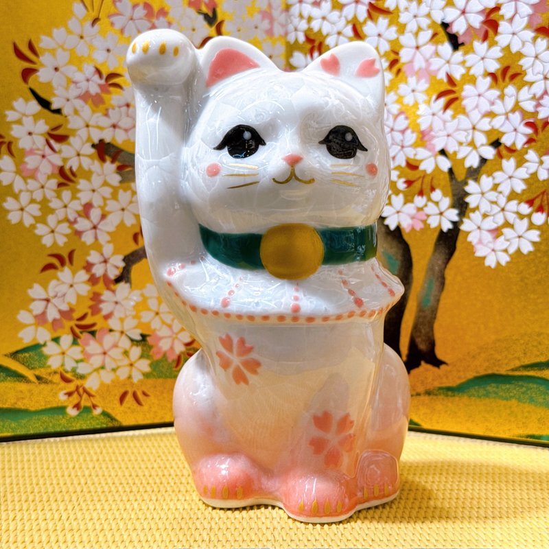 【櫻晶聚福】日本清水燒招財貓 | 花結晶 桃白 - 開運招福 - 擺飾/家飾品 - 瓷 粉紅色