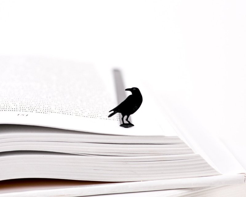 Metal Bookmark RAVEN // Stylish Present for a Book Lover // Free Shipping - 書籤 - 其他金屬 黑色