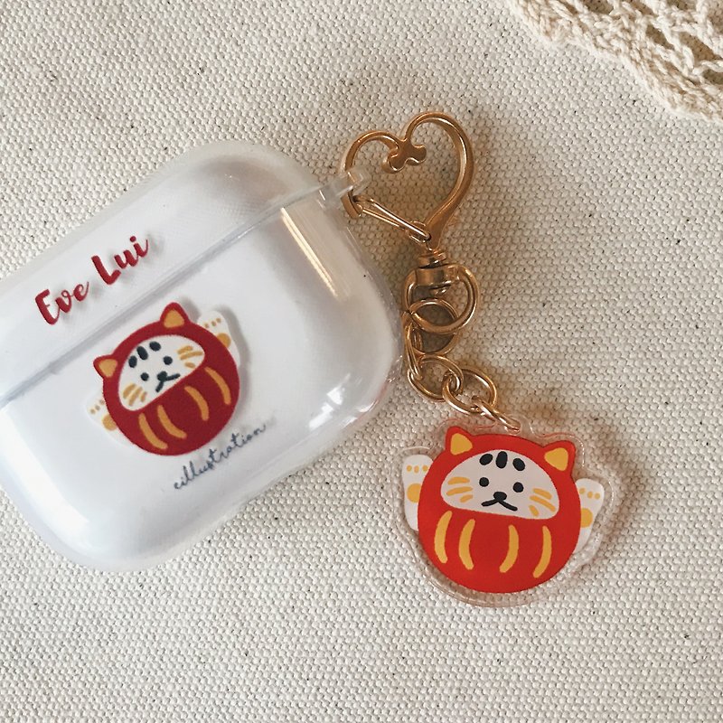 [In-house design] Dharma lucky cat Acrylic pendant/airpods key ring | Aunt Illustration - ที่ห้อยกุญแจ - อะคริลิค 