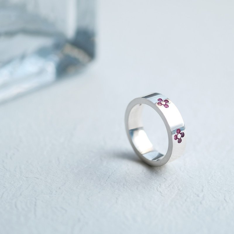 Sakura pink flower ring Silver 925 - แหวนทั่วไป - โลหะ สึชมพู