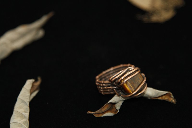 【水晶系列】虎眼石戒指  (紋路會隨光移動) (銅琉染) - 戒指 - 寶石 黃色