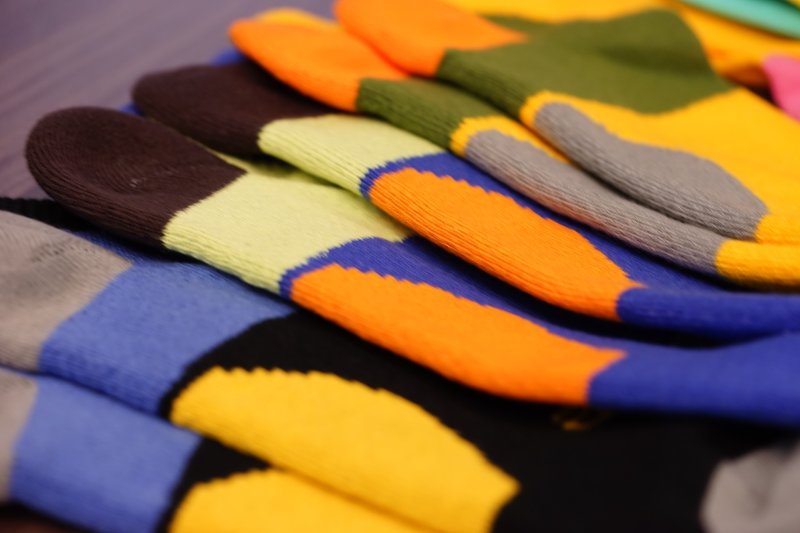 【新年福袋】台灣製 氣墊運動襪裸裝 wow 免選6雙 - 襪子 - 棉．麻 多色