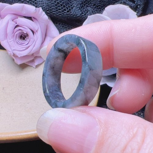 瓔珞珠寶盒 E.L.Jewelry Box 【求‧緣】冰烏雞翡翠戒指戒圈 | 國際14圍 | 天然緬甸玉翡翠A貨