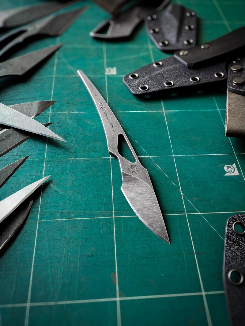 Scalpel like kiridashi - KINGFISHER R-II/MMXXIV for right-handed - Camping Gear & Picnic Sets - Other Metals Gray