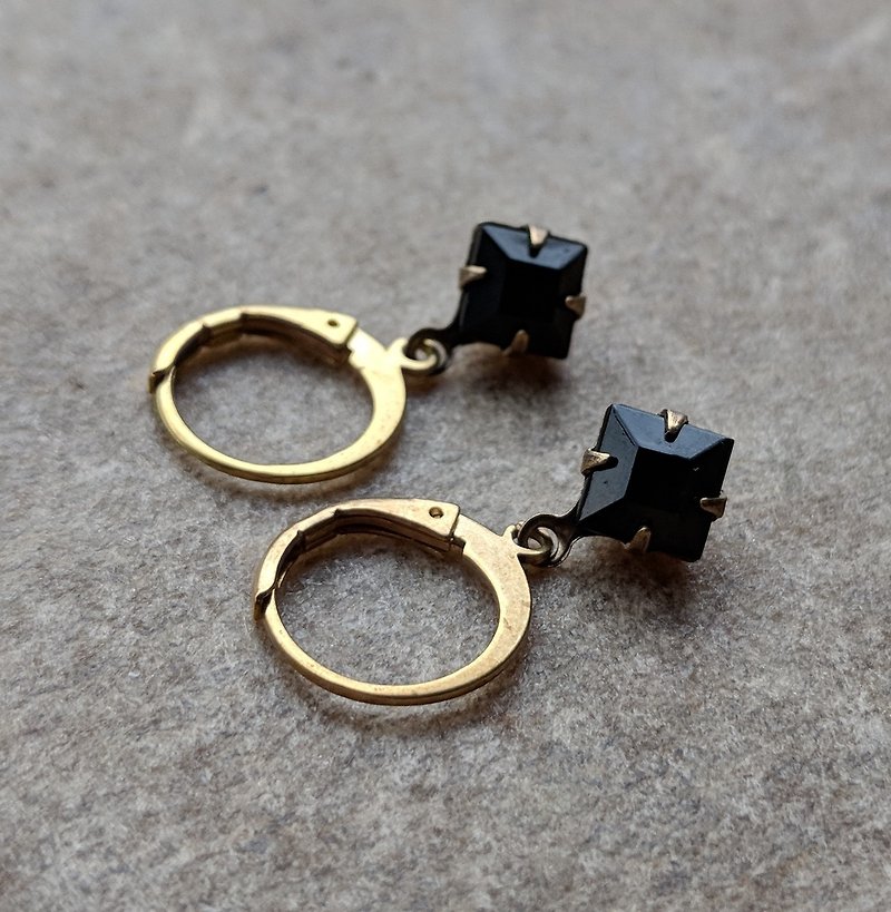 Simple Black Glass Earrings - Earrings & Clip-ons - Glass Black