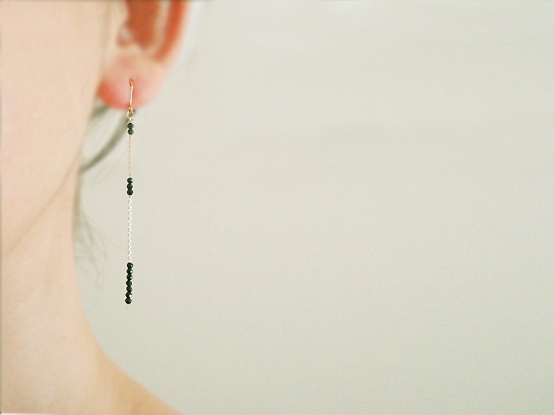 Black spinel with long chain, hook earrings - Earrings & Clip-ons - Stone Black