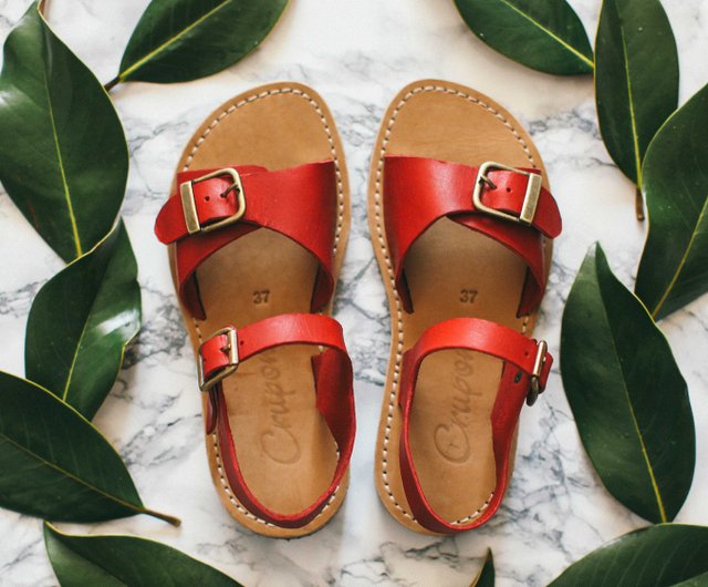 Crupon Barefoot Sandals, For The Perfect Vintage Look | Anya's Reviews