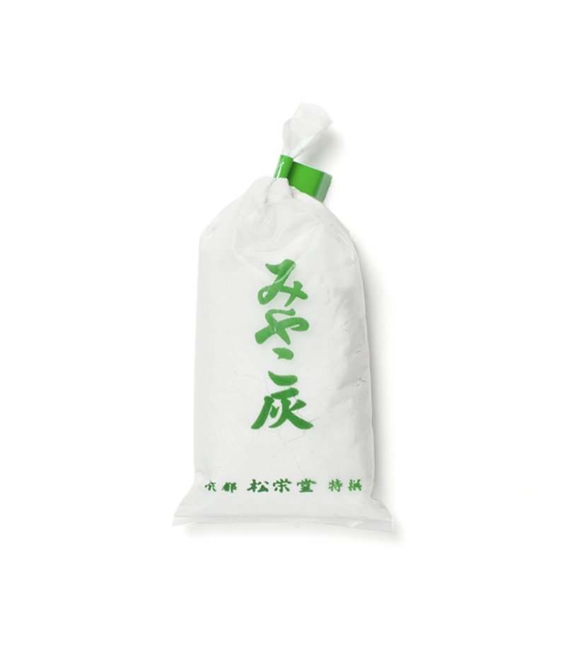 日本松榮堂謹製 香灰 30g 質地精純細緻 無雜質 無異味 - 香氛/精油/擴香 - 其他材質 