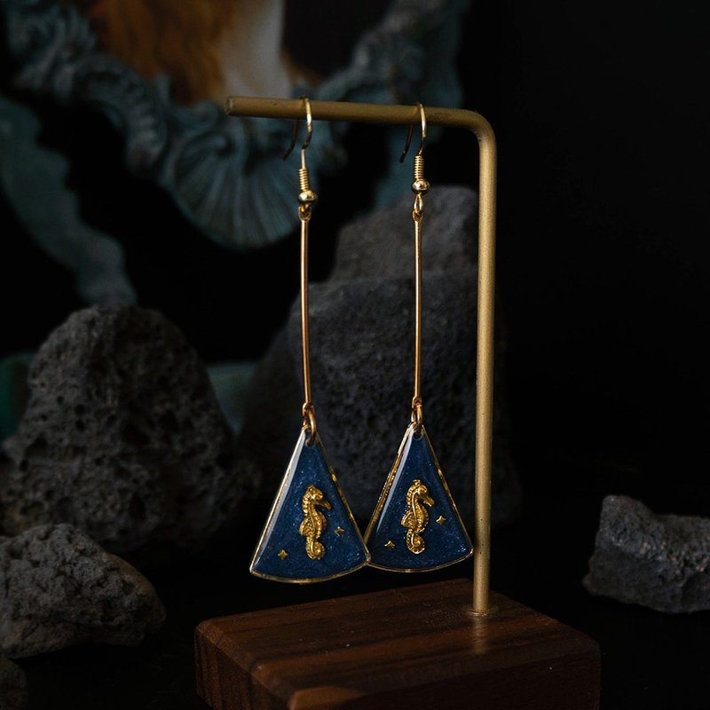 耳環 | Deep Sea Fantasy 深海幻想 | 925純銀抗敏 - 耳環/耳夾 - 樹脂 藍色