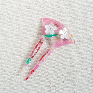 花のヘアピンピンク