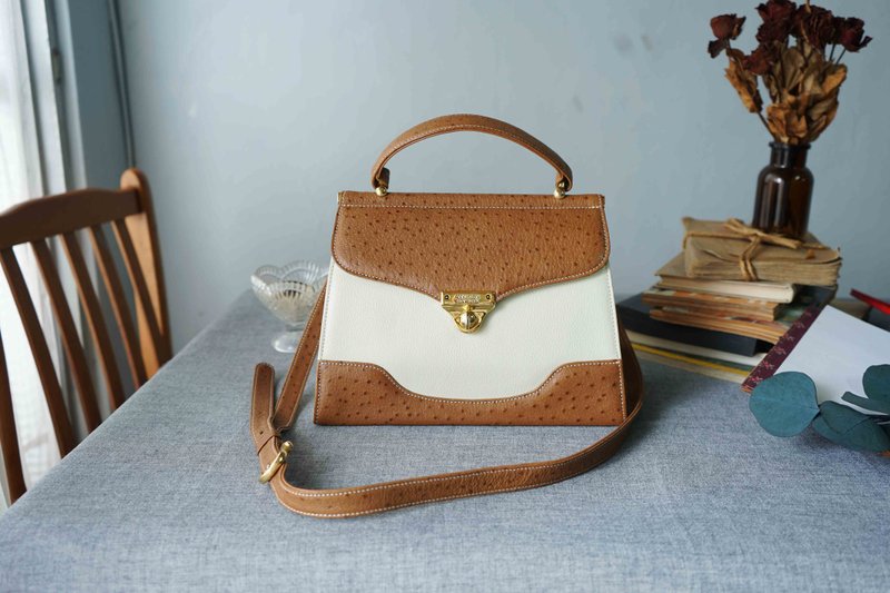 Treasure hunt retro antique bag-Anne Klein white cappuccino three-dimensional square bag hand shoulder bag - Messenger Bags & Sling Bags - Genuine Leather Khaki