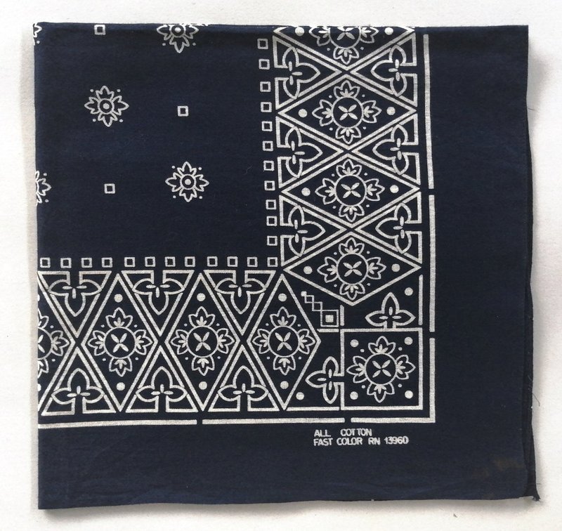 Vintage Blue Bandana, 22 x 21 inches, Fast Color, RN 13960, Selvage Edge, Cotton - 絲巾 - 棉．麻 藍色