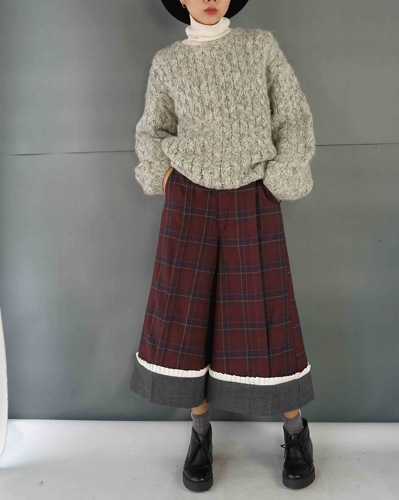 Treasure hunt vintage - twist warm gray thick knit wide sweater - สเวตเตอร์ผู้หญิง - เส้นใยสังเคราะห์ สีเทา
