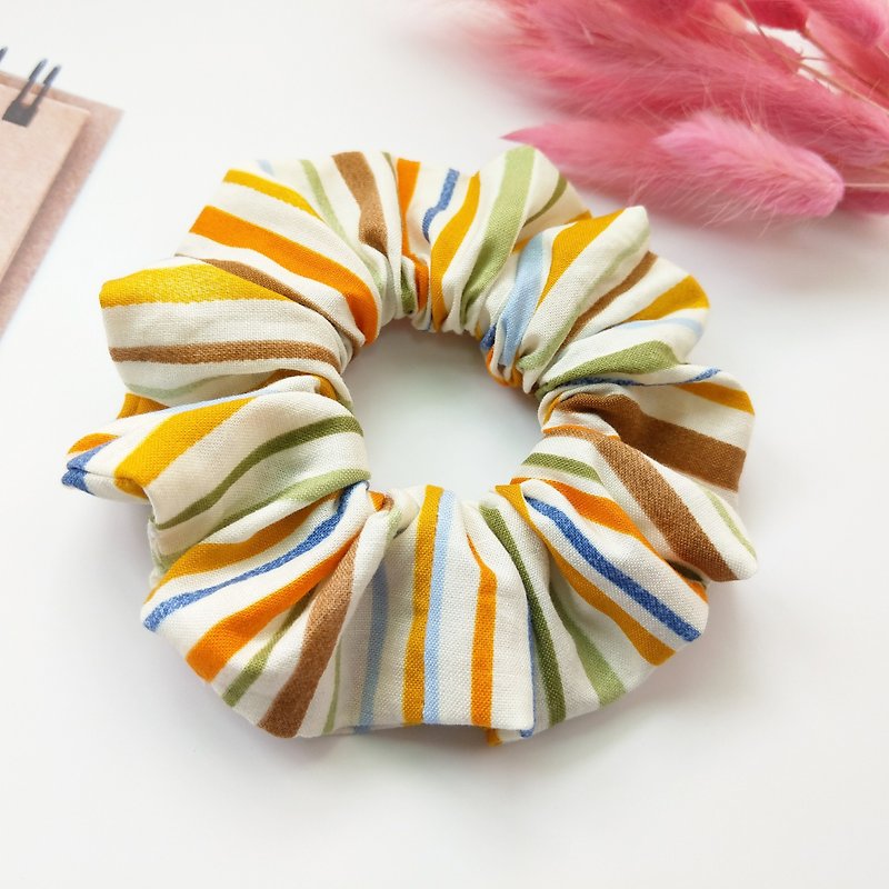 Memory lines. Handmade donut hair bundle large intestine ring - เครื่องประดับผม - ผ้าฝ้าย/ผ้าลินิน สีนำ้ตาล