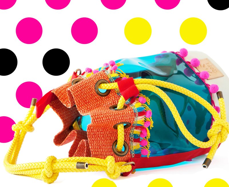 'BUCKET' Drawstring Beach Bucket Bag in Punch Blue/Yellow - 手提包/手提袋 - 防水材質 多色
