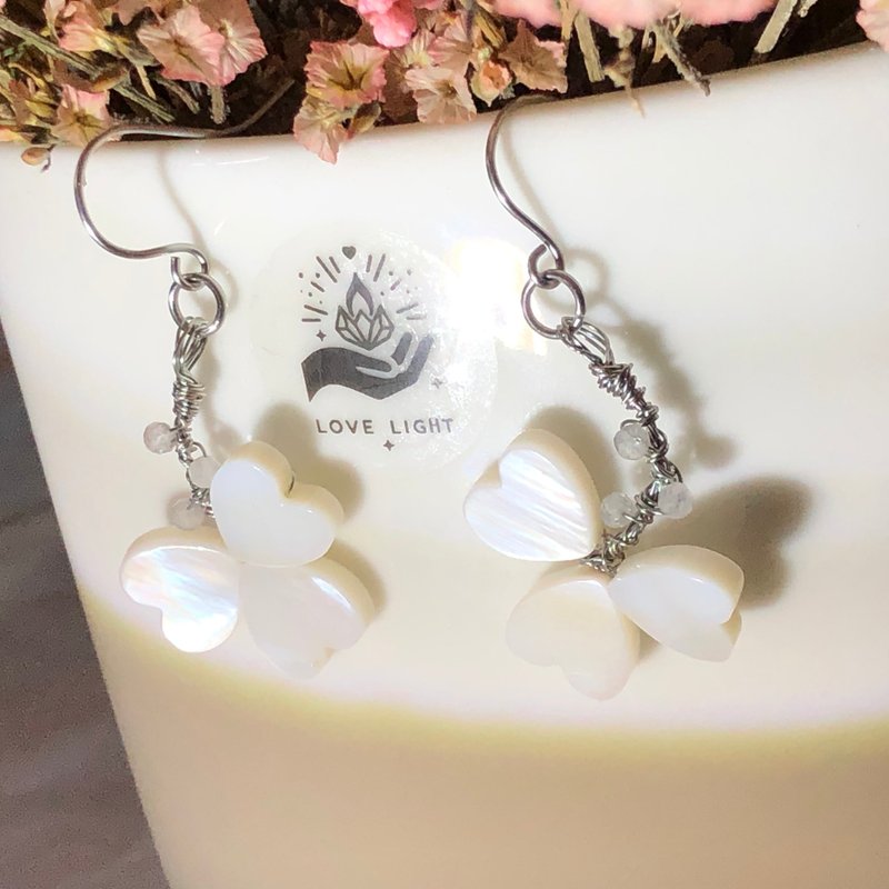 White shell clover handmade earrings bridal earrings Stainless Steel titanium steel ear hooks original design handmade - Earrings & Clip-ons - Stainless Steel White