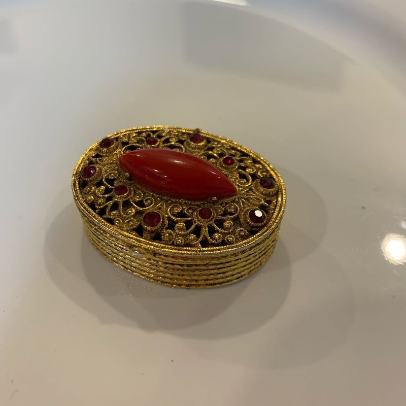 Vintage 紅鑽珊瑚香膏盒 飾品盒 - 其他 - 其他金屬 