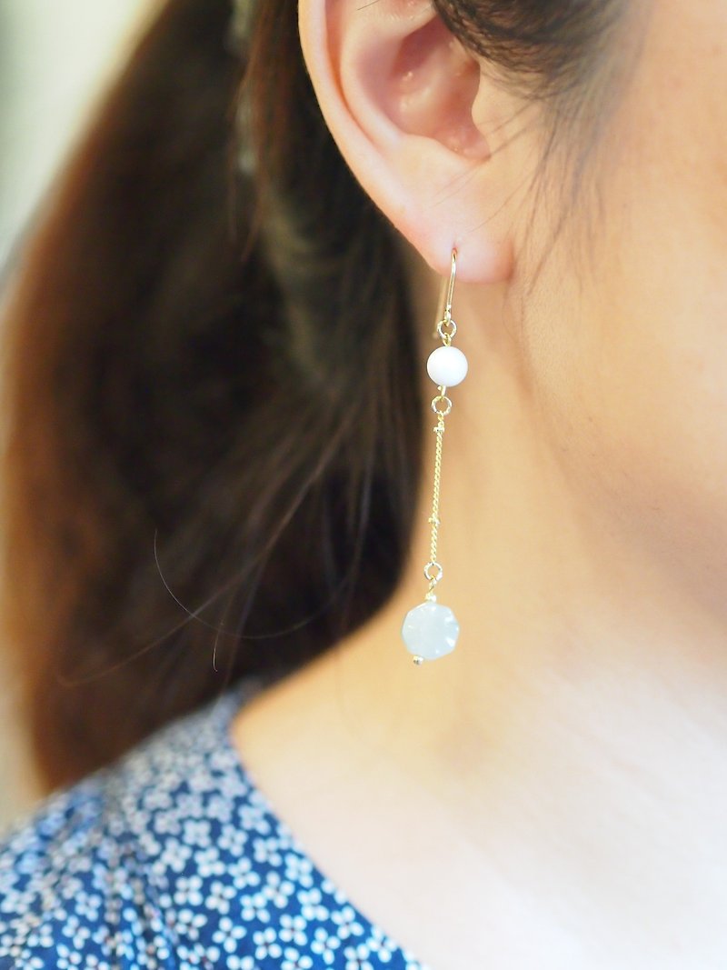 Anniewhere | Tian Tian | 金丝砗磲玉 Earrings/ Clip-On - Earrings & Clip-ons - Gemstone 