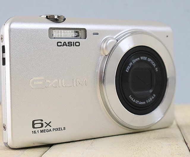 完動品】CASIO EXILM EX-ZS28 コンパクトデジタルカメラ S/N 10016120A 