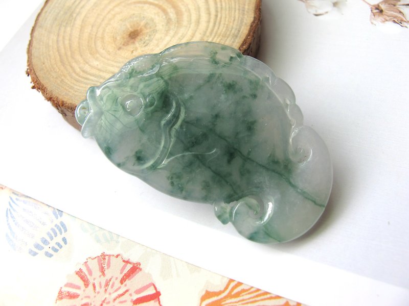 Jade Grade A Burmese Jade [Like a Fish in Water] Fish-shaped Natural Ice Floating Flower Necklace - สร้อยคอ - หยก สีเขียว