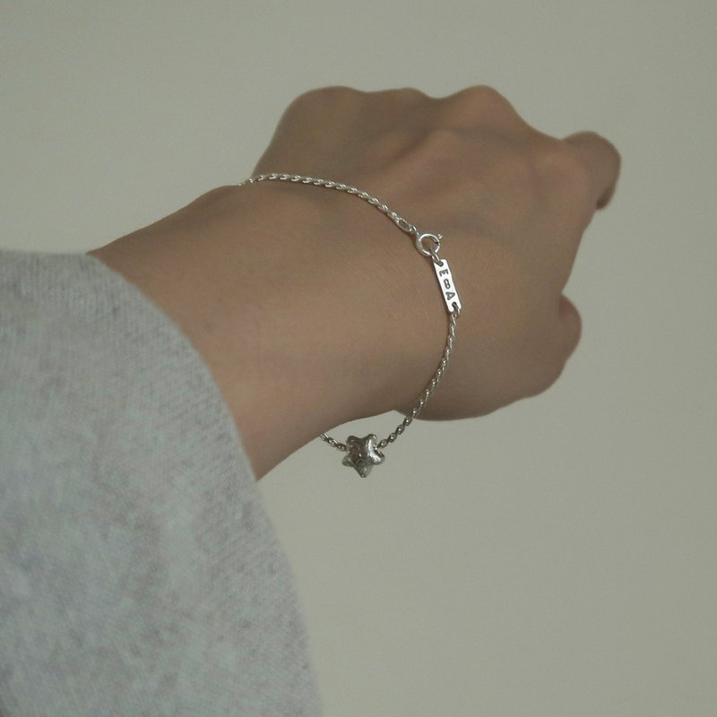 925純銀 星星 愛心 無限斜鍊 客製化刻字 手鍊 免費送禮包裝 - 手鍊/手環 - 純銀 銀色