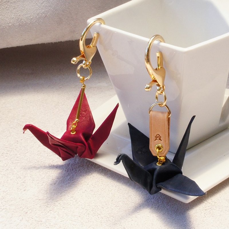 Origami Series - Leather Thousand Origami Crane Happiness Charm Key Ring - Total 8 Colors - พวงกุญแจ - หนังแท้ หลากหลายสี
