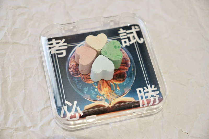 Original feeling Cement lucky four-leaf clover - sure to win in the exam - diffuser Stone - Fragrances - Cement Multicolor