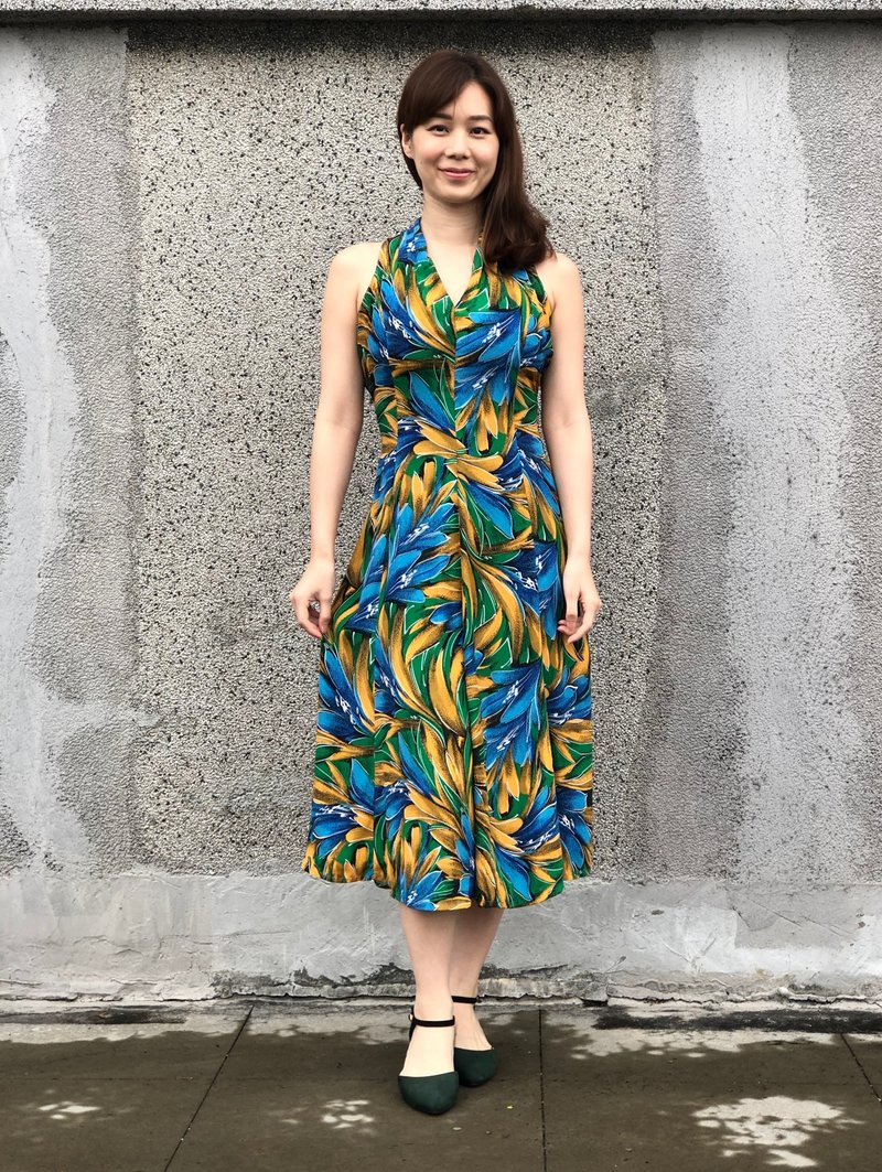 黃綠藍大花無袖洋裝 - 連身裙 - 其他材質 