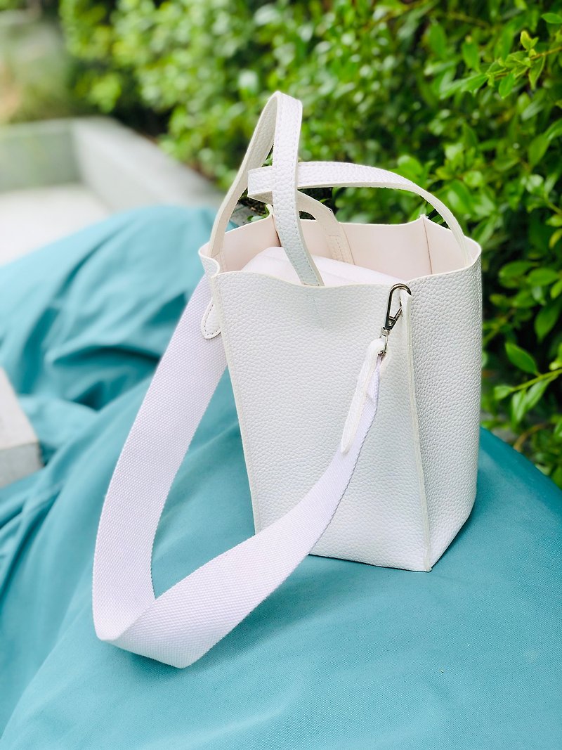 BAG - LAYLA / Cotton - กระเป๋าถือ - วัสดุอื่นๆ ขาว