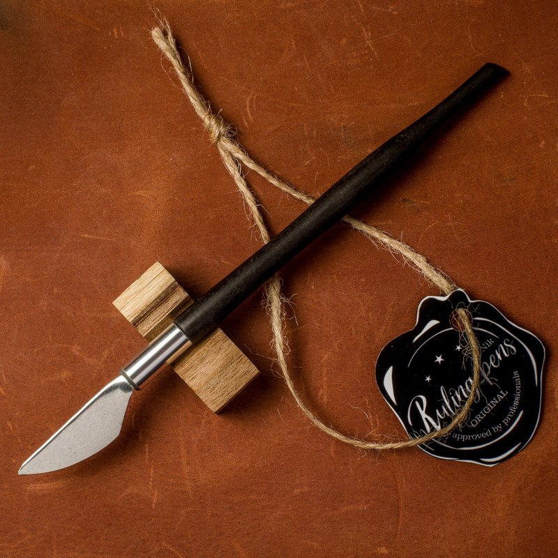 Hand made folded pen for expressive  calligraphy/Cola pen/Wood turning handle/ - 沾水筆 - 其他金屬 黑色