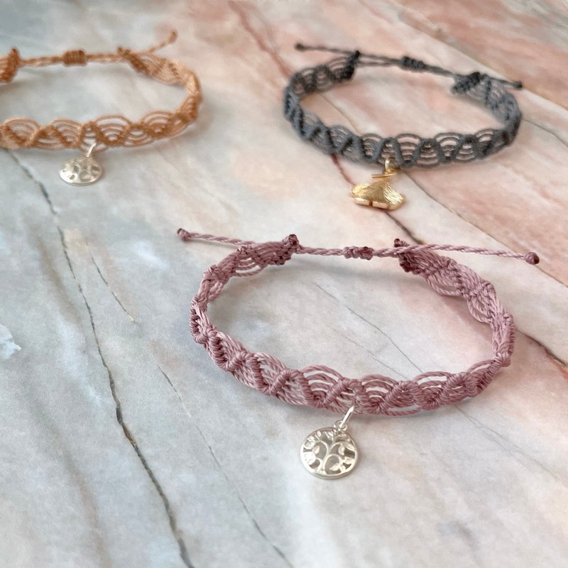 Wave pattern Wax rope braided bracelet - สร้อยข้อมือ - วัสดุกันนำ้ หลากหลายสี