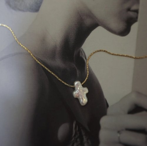 Né jewelry & life 守護 十字架珍珠項鏈