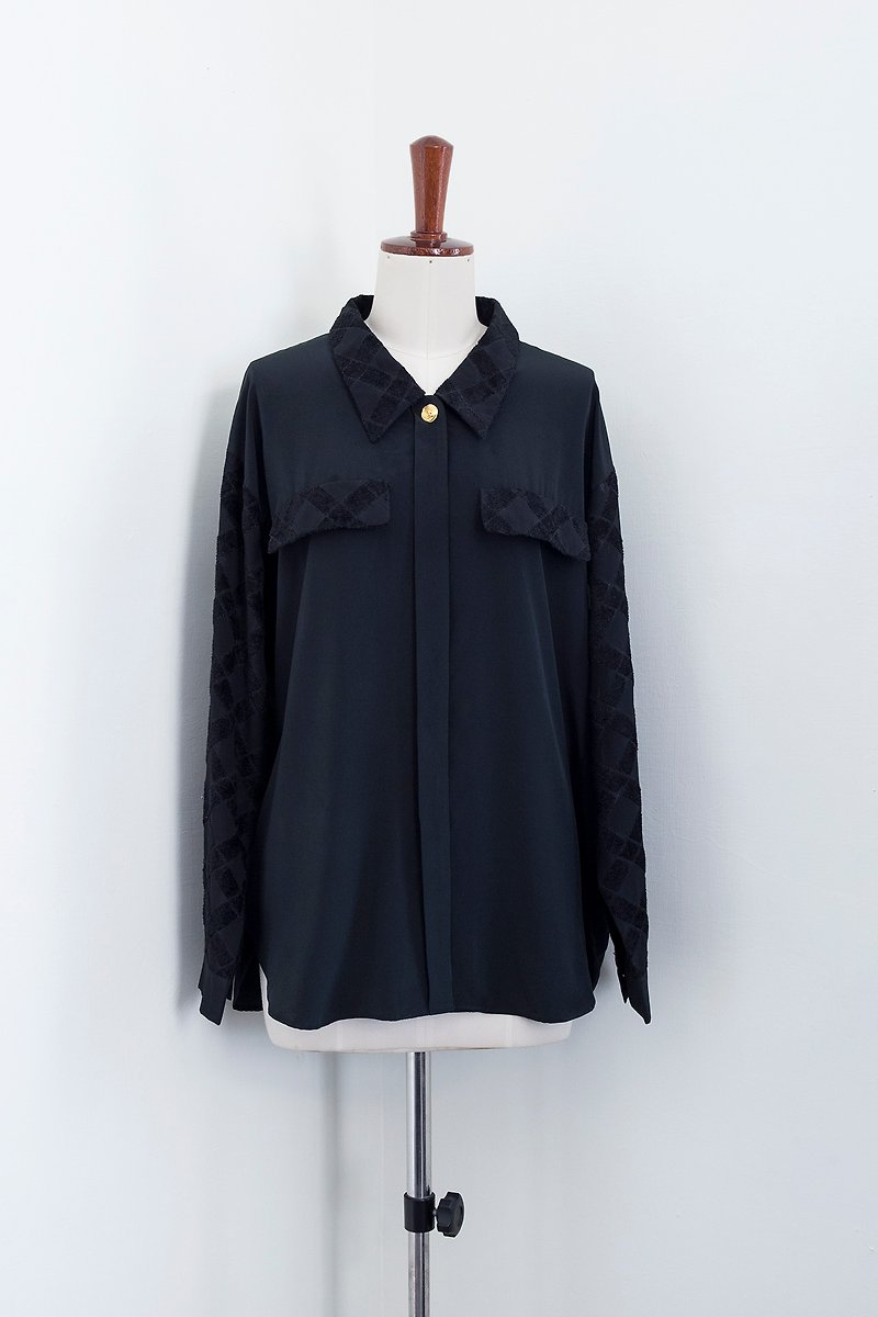 Banana Flyin vintage retro vintage black spliced ​​long-sleeved shirt - Women's Tops - Other Materials 