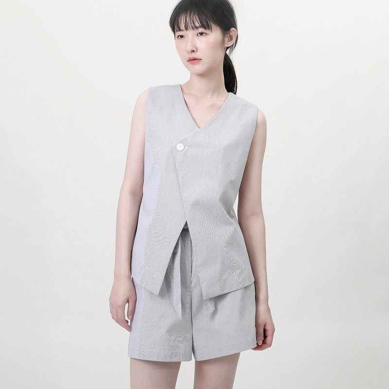 Sunlight_Dawn Vest_9SF005_Gray Stripes - เสื้อกั๊กผู้หญิง - ผ้าฝ้าย/ผ้าลินิน สีเทา