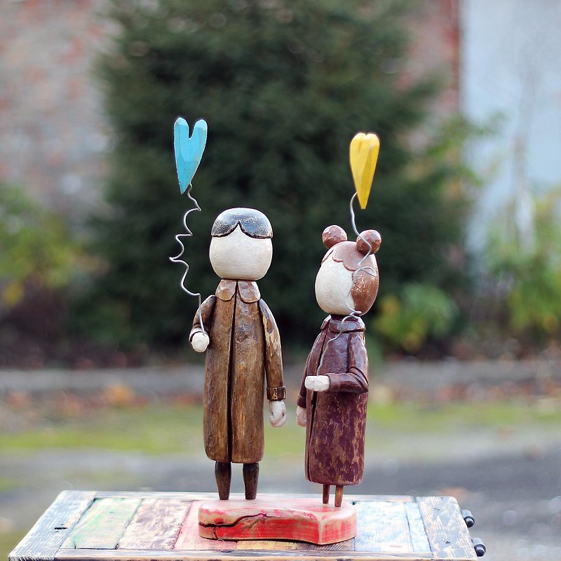 100% Handmade Single Copy Art Figure Love - ตุ๊กตา - ไม้ สีนำ้ตาล