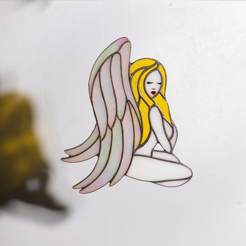 Angelic Radiance Stained Glass Suncatcher - A Heavenly Aura for Your Space - ของวางตกแต่ง - แก้ว ขาว