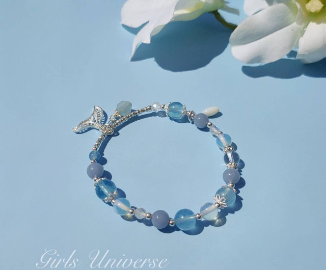 Island Crystal Charm Bracelet