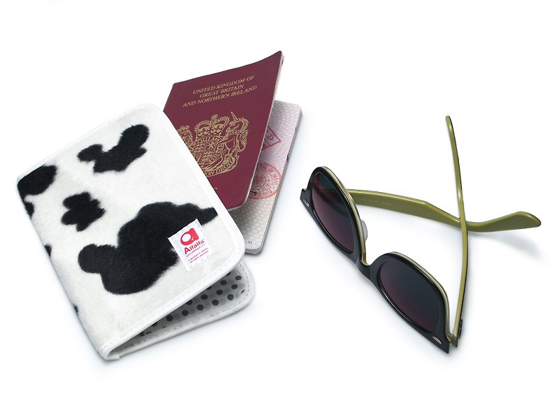 Calf Classic passport - Passport Holders & Cases - Polyester 