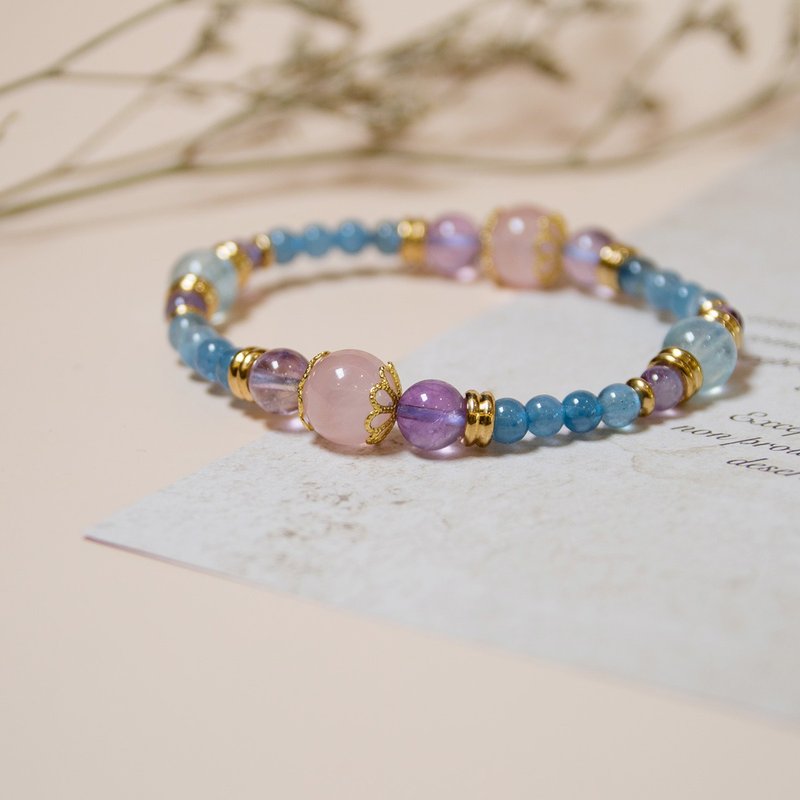 Zodiac sign Pisces is like a fish in water natural stone crystal bracelet rose quartz aquamarine amethyst - สร้อยข้อมือ - คริสตัล หลากหลายสี