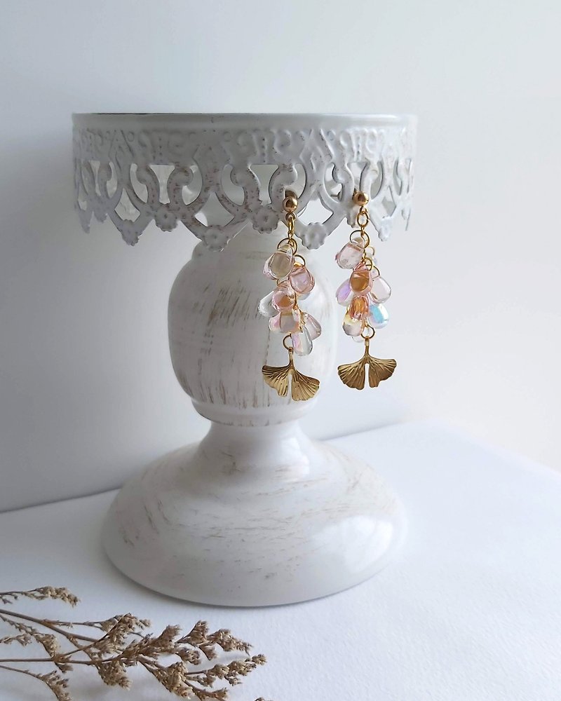 Aiyana Water Drop Beads Bubble Ginkgo Crystal Grape Fishbone Retro Series Earrings Ear Pins/ Clip-On - ต่างหู - ทองแดงทองเหลือง สึชมพู