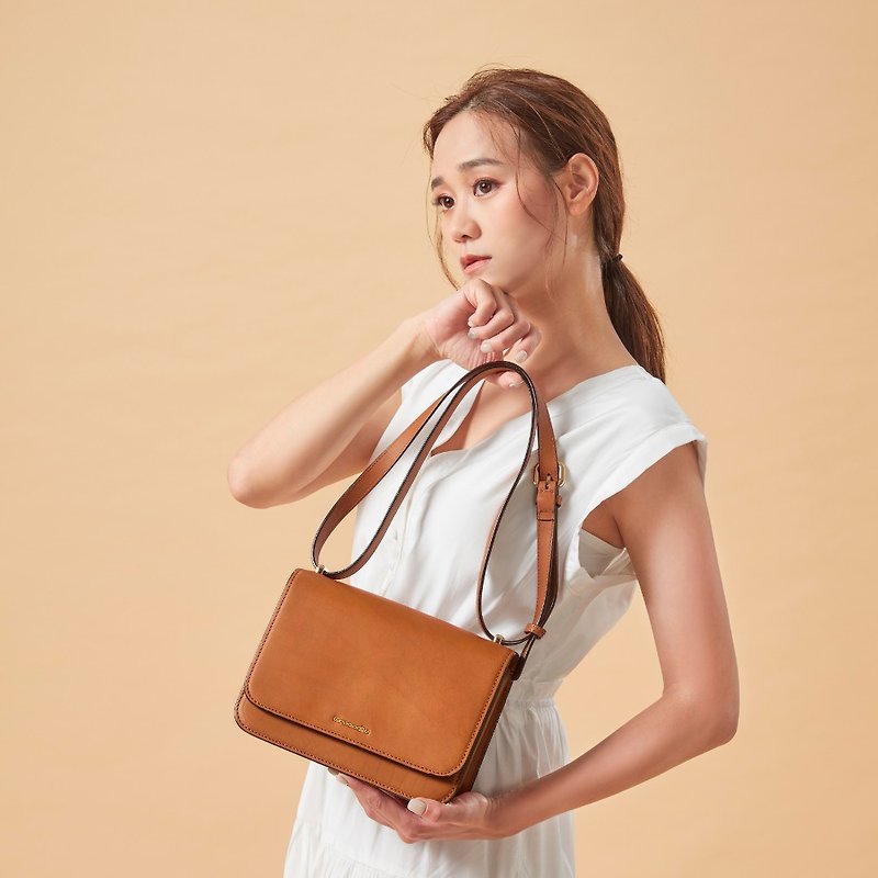 [Exchange Gift/24H Shipping] Messenger Bag/Horizontal Flap Crossbody Bag Vegetable Tanned Leather for Men and Women - กระเป๋าแมสเซนเจอร์ - หนังแท้ สีนำ้ตาล