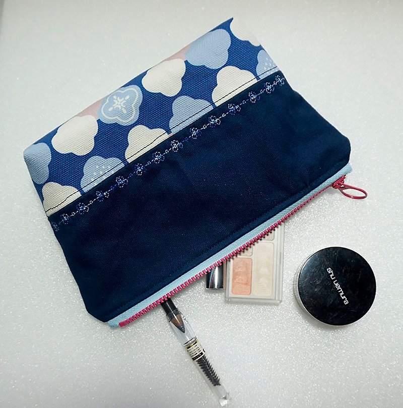 Patchwork Embroidered Cosmetic Bag Organizer - Toiletry Bags & Pouches - Cotton & Hemp Blue
