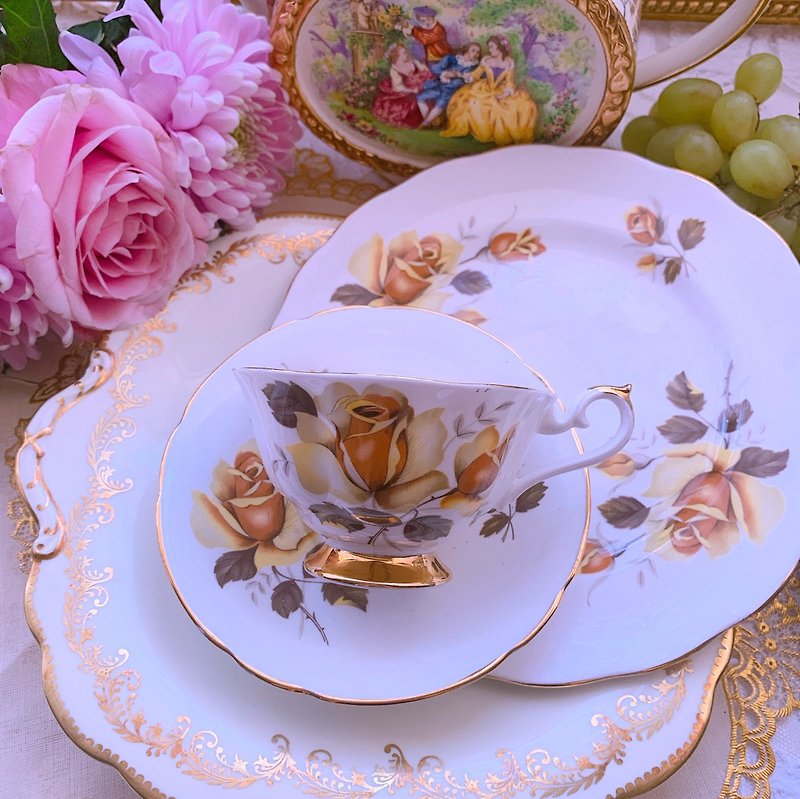 英國骨瓷黃玫瑰花繪圖騰 花茶杯,咖啡杯兩件組浪漫 生日禮物 - 茶壺/茶杯/茶具 - 瓷 黃色