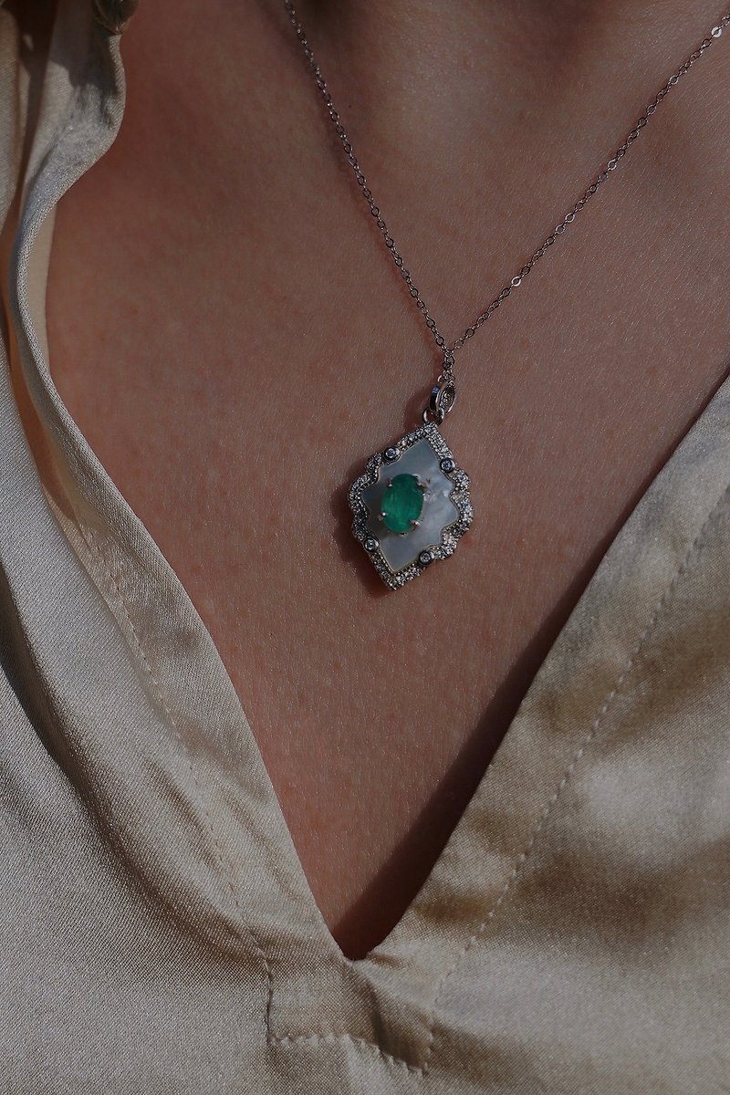 Infinite Grace Emerald Necklace 925 silver 18K gold court style design - Necklaces - Sterling Silver Green